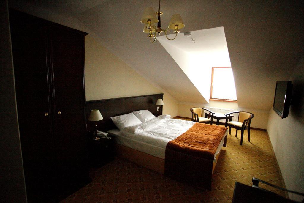 Bed and Breakfast Rezydencja Cleopatra Люблін Номер фото
